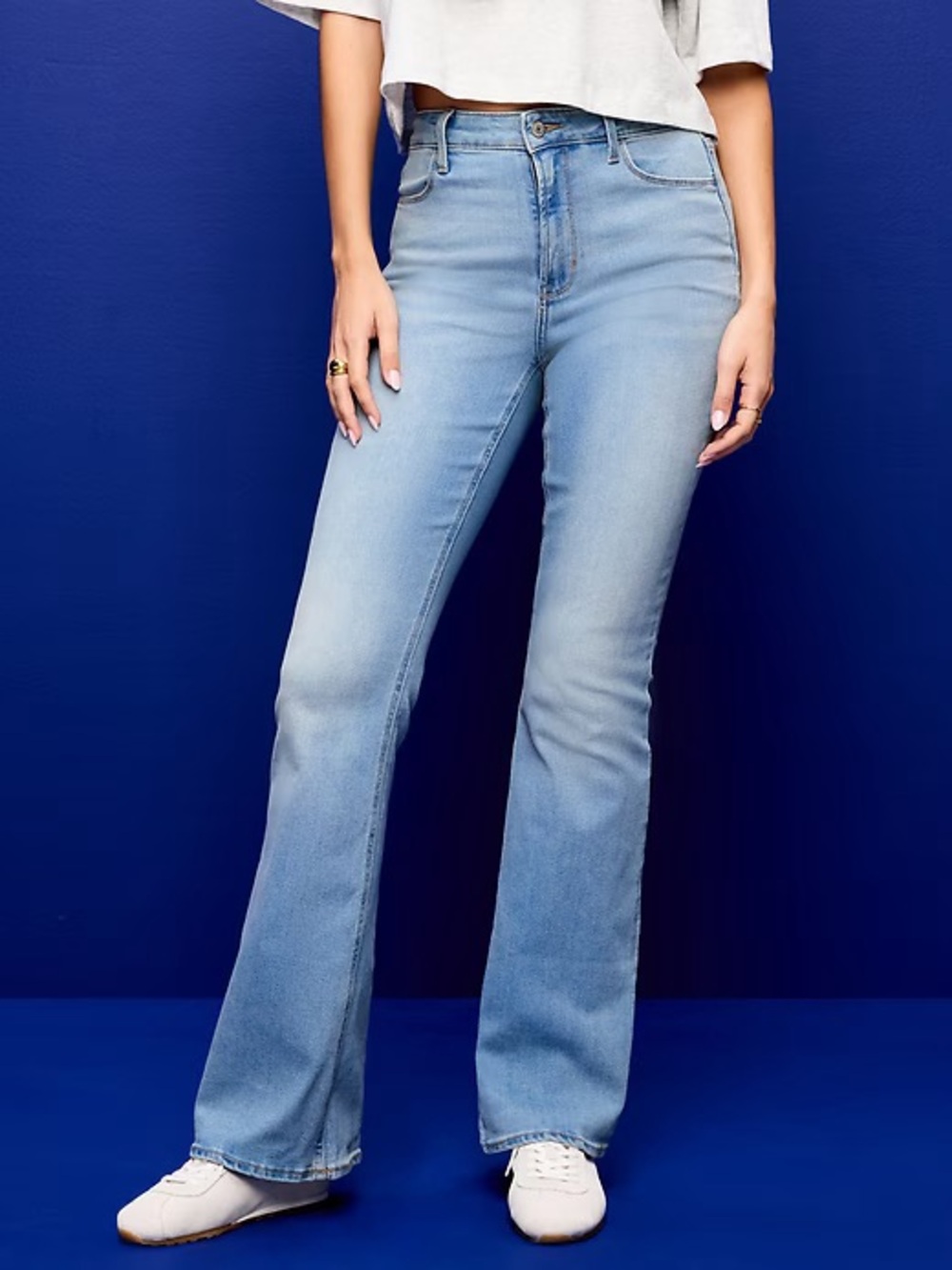 Wow Flare Jeans
